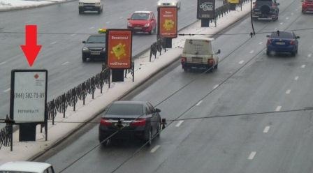 Сітілайт 1.2x1.8,  Московский пр-т, на разделительной полосе
