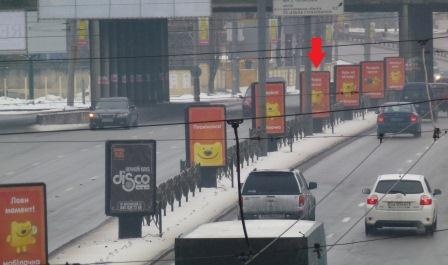 Сітілайт 1.2x1.8,  Московский пр-т, на разделительной полосе
